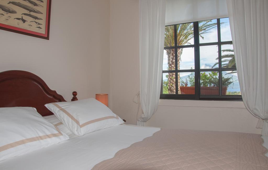 Vila Belgica Bed & Breakfast ออร์ตา ห้อง รูปภาพ